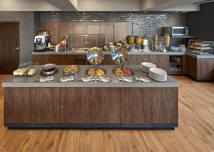 Hotel Express By Marriott Ciudad De Interlomas 3*