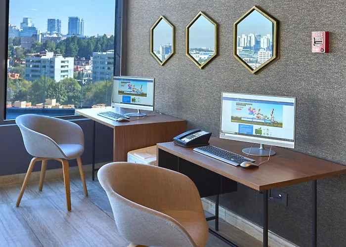 Hotel Express By Marriott Ciudad De Interlomas