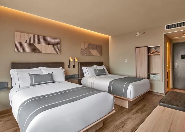 Express By Marriott Ciudad De Interlomas Hotel 3*