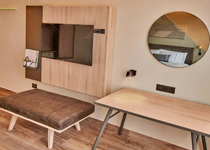 Express By Marriott Ciudad De Interlomas Hotel 3*