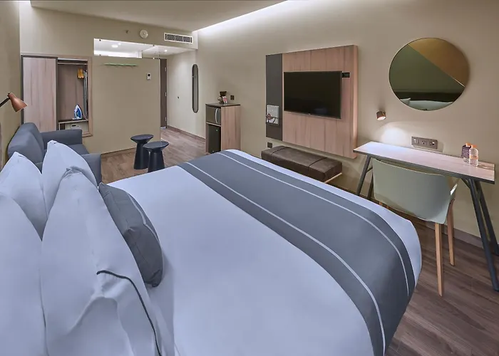 Hotel Express By Marriott Ciudad De Interlomas Mexico City